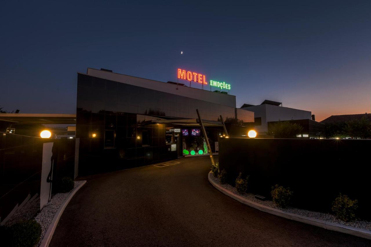 Motel Emocoes Nogueira da Regedoura Buitenkant foto