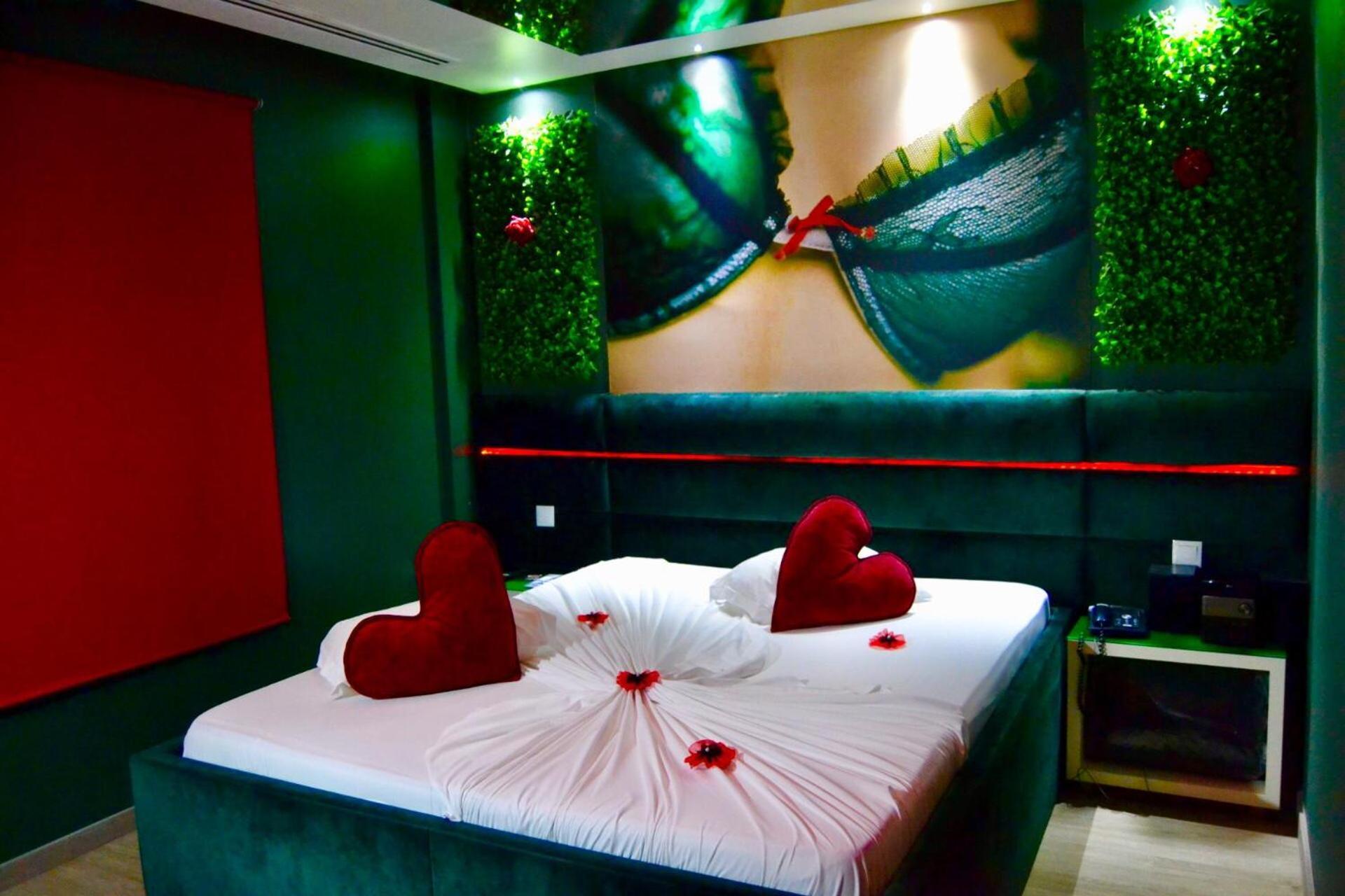 Motel Emocoes Nogueira da Regedoura Buitenkant foto